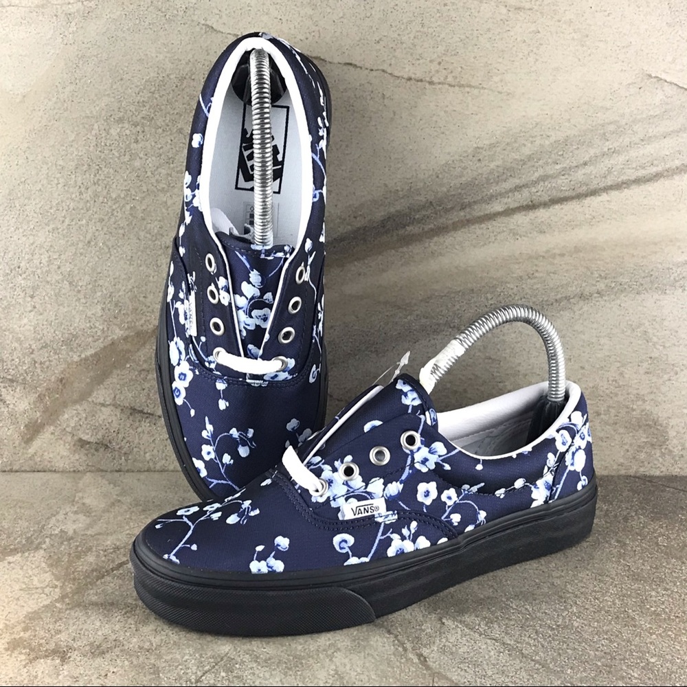 NEW Vans Era Sneakers Blue Floral